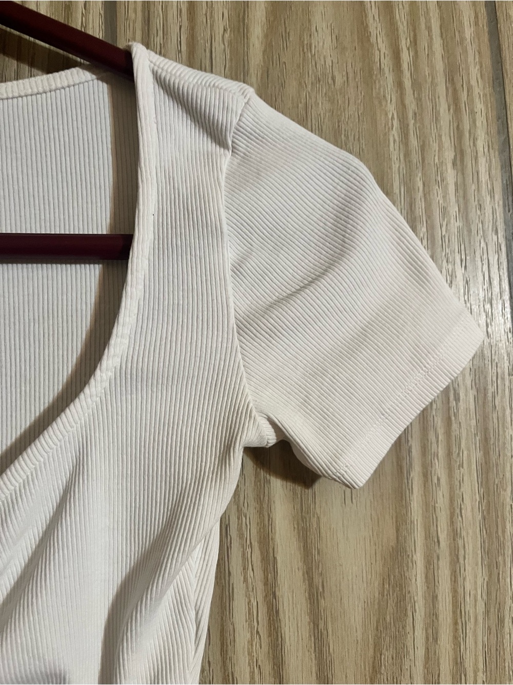 Zara White Ribbed Ruched Crop Top with Ruffle Hem – Size S - Picture 5 of 5
